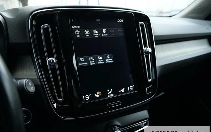 Volvo XC 40 cena 142900 przebieg: 91260, rok produkcji 2019 z Gąbin małe 781